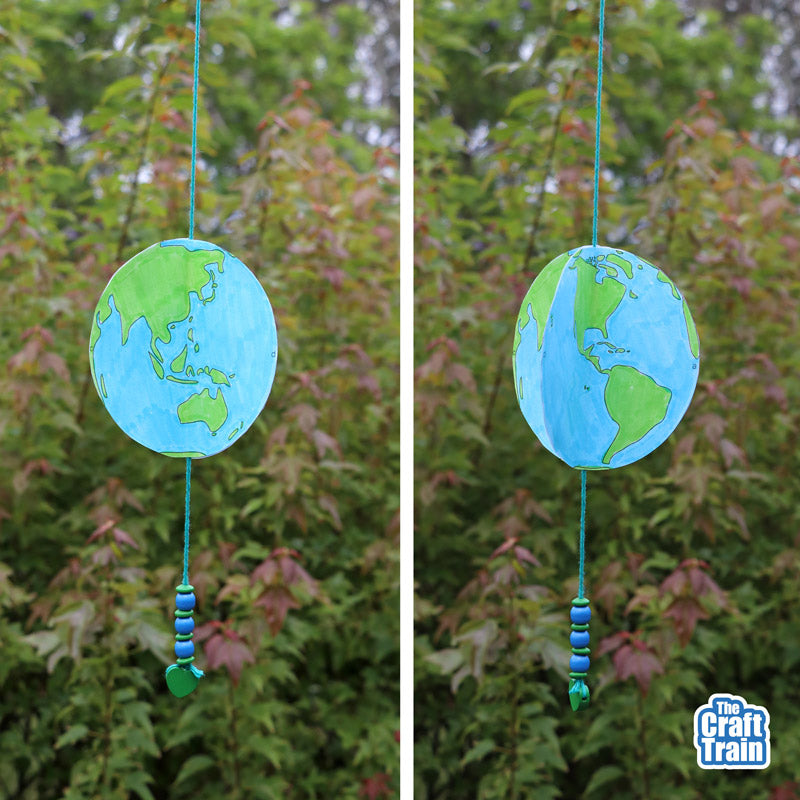 Spinning paper earth craft
